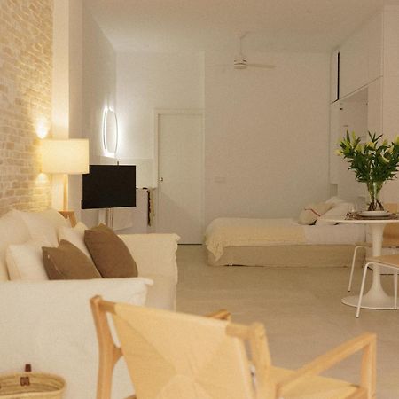Luca Oliva Homes Riverside Studio Sevilla Eksteriør billede